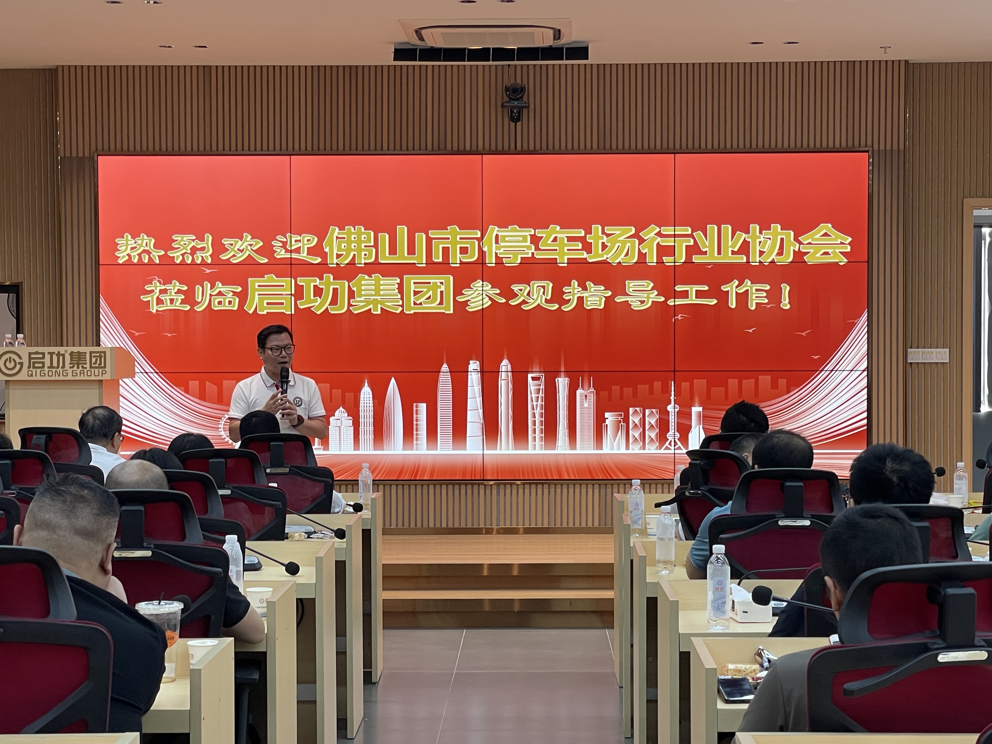 梁會長.JPG